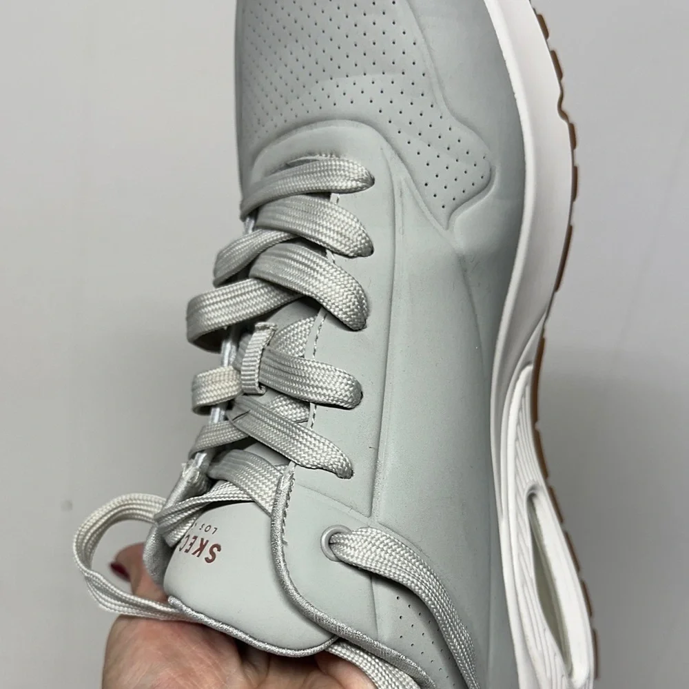 Skechers Men's Gray Sneakers with Brown Accents